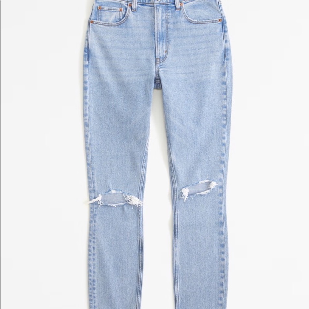 NWT Abercrombie and Fitch High Rise Skinny Jean